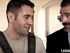 Natasha Nice Saboreia um Ménage com o Marido Charles e um Aluno. Exploram Lingerie e Diversão Facial Juntos.