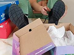 sneaker unboxing and try on