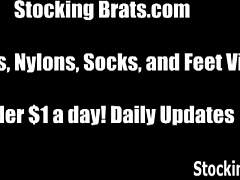 내 타이트한 스타킹으로 널 세게 유혹해