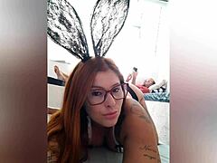 Redhead newlywed sends nudes to lover near husband.