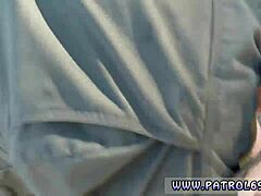 Jag tar det som en pro som röd rysk MILF