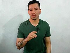 lending my hairy ass to the construction boyfriend