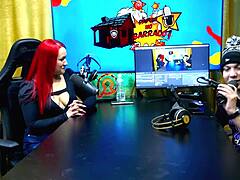 Jag gick ner på alla fyra för den heta presentatören i den här podcasten