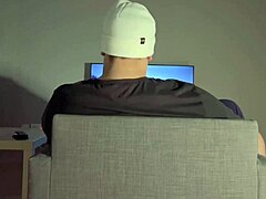 Imaginează că mergi să cureți casa unui client, dar sfârșești ca servitoare drăguță amatoare futută hardcore până la orgasm