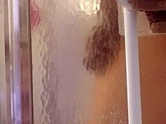 shy milf bathes and shaves her smooth body