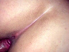 Look at this amateur's perfect big ass!