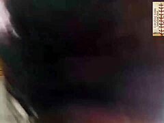 Karı İşte Havuz ve Mutfak Sahnelerinde Blowjob Veriyor Tam Video Derlemesinden