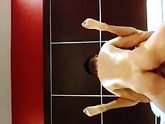 What an amateur Mexican couple!