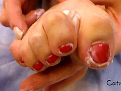Playing With Sexy Feet and Smearing Them With Cream!
