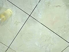 Chinese solo babe squirts cum intensely