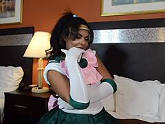 بطلات شهوانيات إصدار جديد على أونلي فانز مع كوزبلاي مؤخرة مراهقة 18+ بلو جوب وزب أسود كبير دوجي ستايل