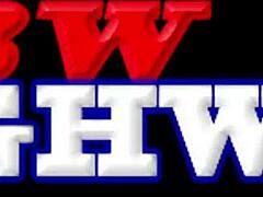 BBWティーティーが大きな尻をオイルでぬって黒人とのバック騎乗とフェラ！