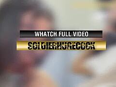 Han besöker mitt företag och ger en intensiv blowjob mitt i mitt kontorsutrymme.