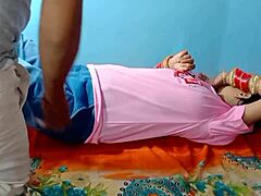 वेडिंग में प्रेग्नेंट ब्राइड को धीरे से चोदा