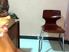 Poți să faci față acestei futai dure și slobozitoare oral creampie?