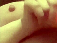 Domovinski video debele bbw amaterke, ki se masturbera