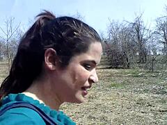 パブリックカムウォーク - フェイシャルで恥ずかしい歩き！