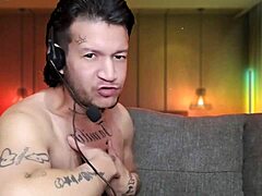 he felt pain but endured to make jackal happy