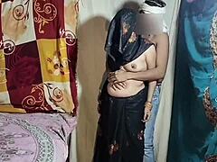 uhh, indian desi vid in black saree n panty, so hot