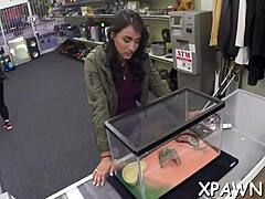 amateur opens pussy for rough ball licking and sloppy blowjob 😏