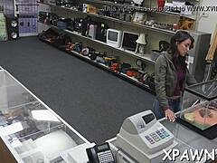 amateur opens pussy for rough ball licking and sloppy blowjob 😏