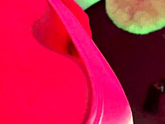 Pastorka darcy dark dobi spermo v pičko po sesanju