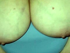 amateur slut milf with huge tits leaks from pussy getting fucked