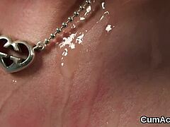 Foxy Hottie Gets Cumshot On Face Gulping Semen