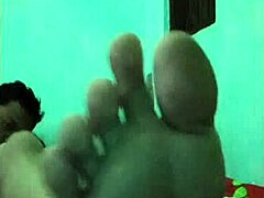 Khmer girl fucks on bed 😍