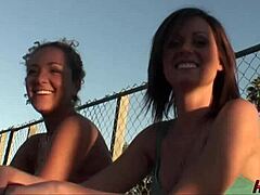 Aurora And Jessica Demonstrate Intense Pussy Eating Techniques