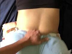 real amateur young girl shows perfect ass