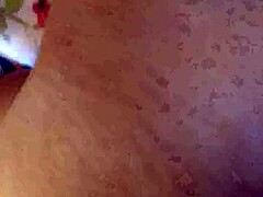 Casal de namorados novinhos transando