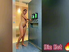 Vem tomar um banho bem gostoso no meu motel favorito amor