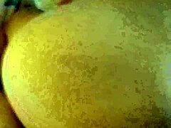 Casal de namorados novinhos transando