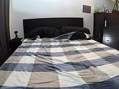 scarlett johnson takes daddies big cock in her ass.