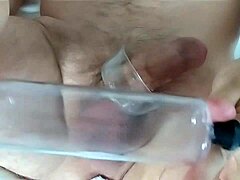 Häntä perseessäni kun pumppaan kovaa