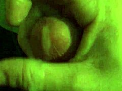 I am cumming hard