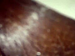 Hei, istri landlord, sini dan biar aku ngentot memek basahmu