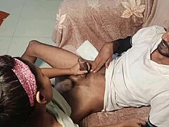 Chica de universidad gorda Shathi Khatun folla coño ajustado con polla grande