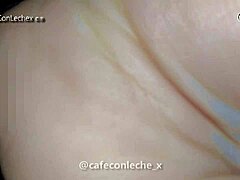 Soumise péruvienne mouille en anal hardcore.