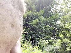 Gay solo avontuur in het bos 😎