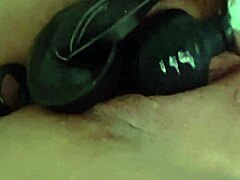 Amateur Uses Toys in Anal and Pussy
