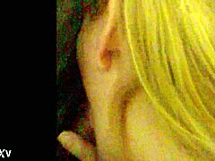 Amador Performs Amateur Blowjob.