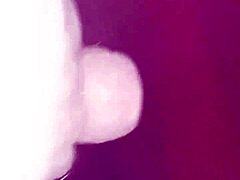 Hornylustannie minding her business with horny nipples 😏