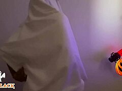 What are you wearing for halloween this year