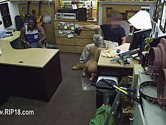 Verkliga amatörtjejer knullade av glamourös kille