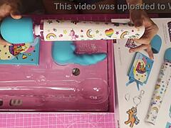 Unboxing LE Wands' magical unicorn set