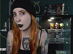 reverse gangbang with lou nesbit and lia louise 😈