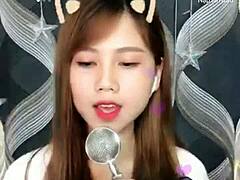 โอ๊ย! สาวเกาหลีสวยปากในไลฟ์สด Uplive!