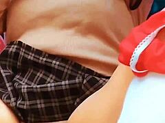 Profesor dan mahasiswa asli hubungan sama brunette Meksiko enak setelah kelas di video rumahan